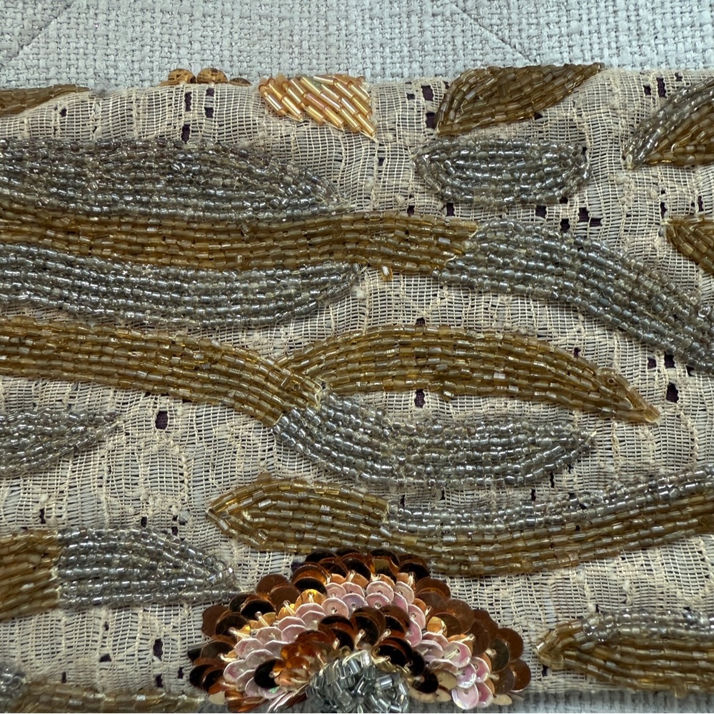 Beaded Floral Sequin Clutch - Neutral Gold & Pink - Picture 6 of 6